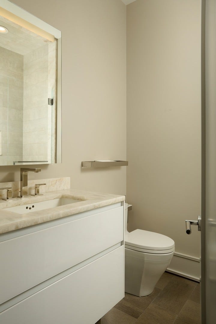 353 W BELDEN Avenue, Chicago, IL 60614 353 W BELDEN Avenue, Chicago, IL 60614