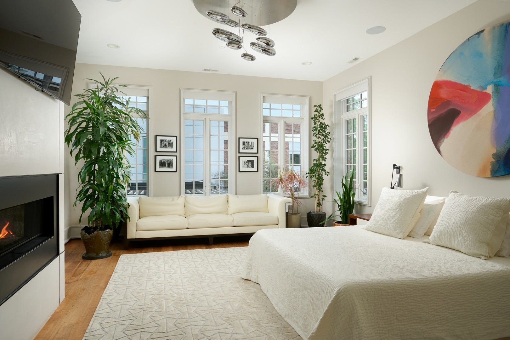 353 W BELDEN Avenue, Chicago, IL 60614 353 W BELDEN Avenue, Chicago, IL 60614