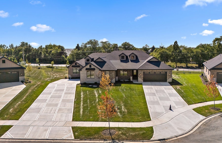 Property photo for 11167 Lizmore Lane, Orland Park, IL
