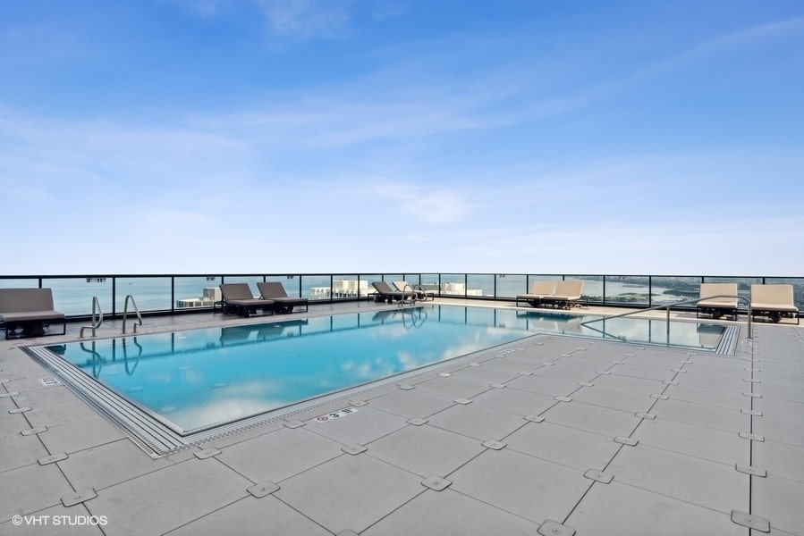 363 E Wacker Drive, #4209, Chicago, IL 60601