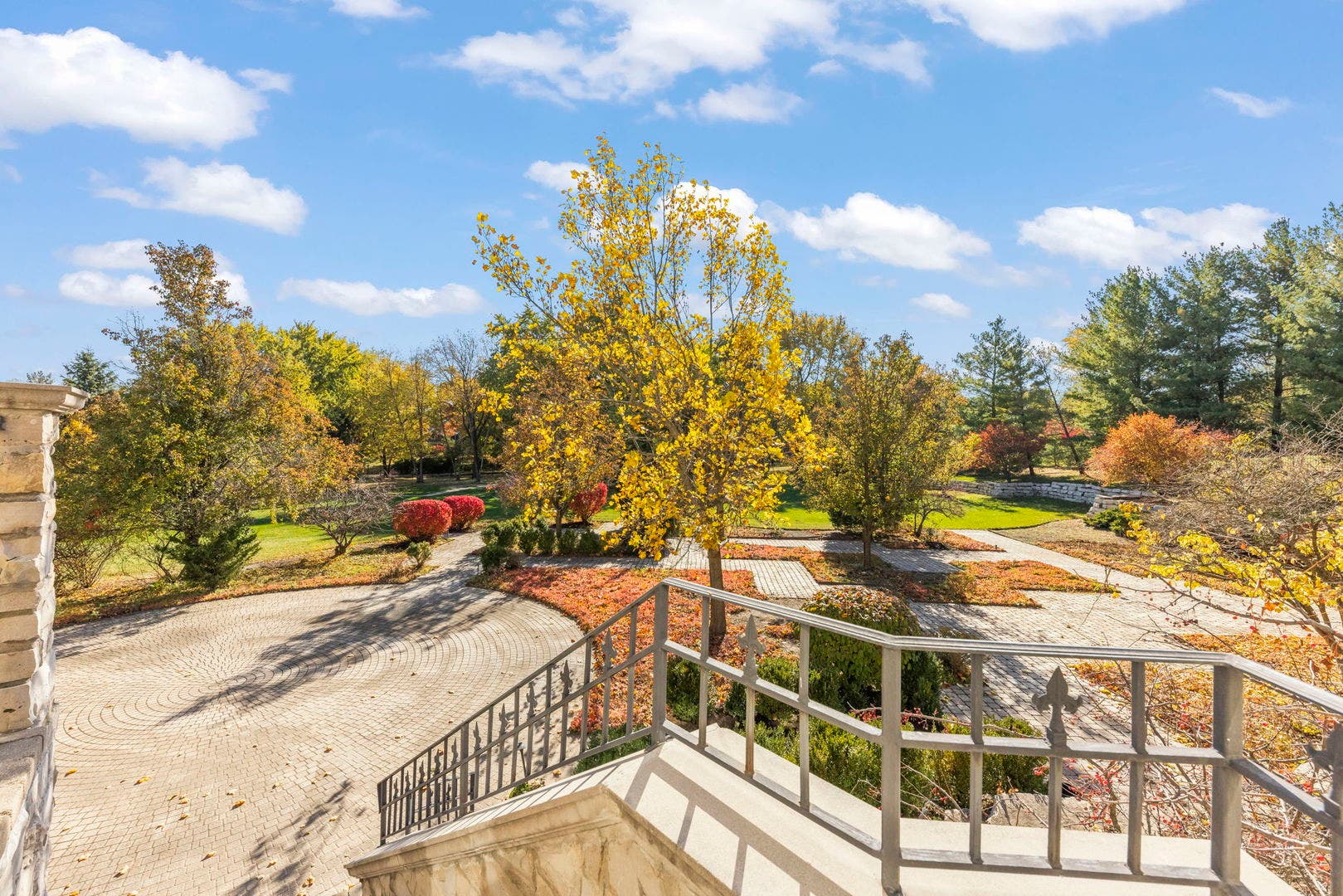 24w141 Hobson Road, Naperville, IL 60540 24w141 Hobson Road, Naperville, IL 60540