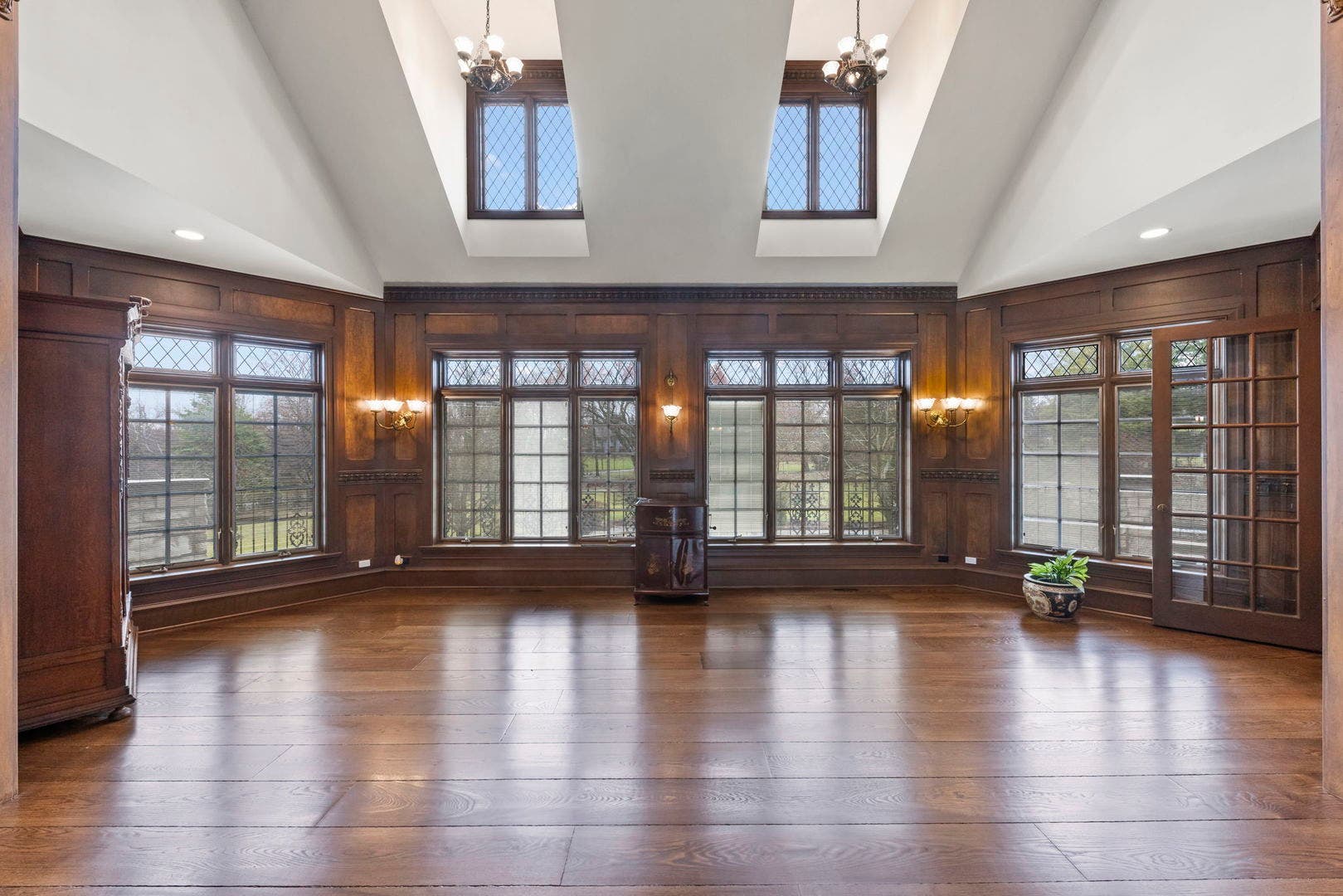 24w141 Hobson Road, Naperville, IL 60540 24w141 Hobson Road, Naperville, IL 60540