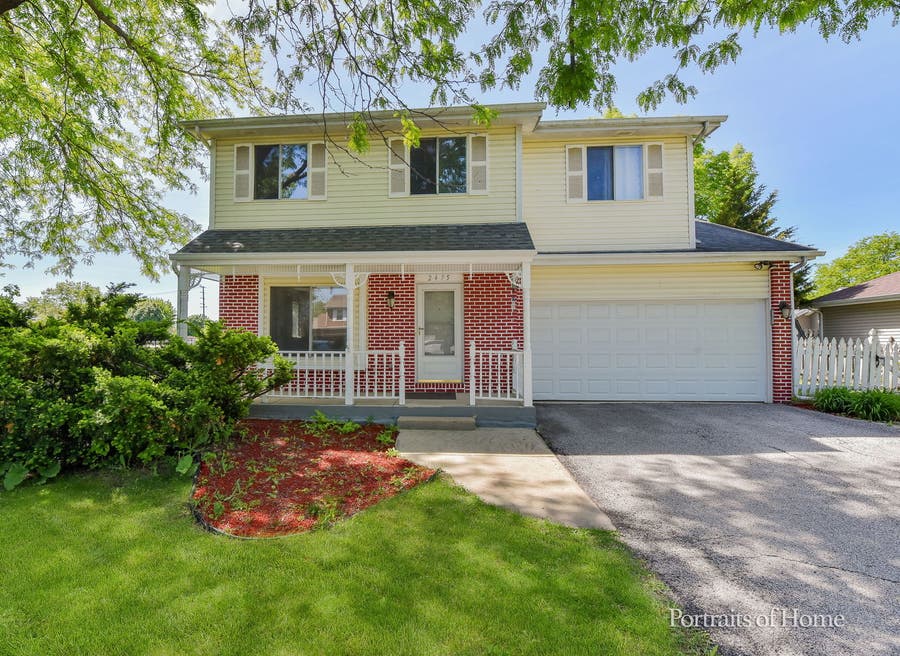 Property photo for 2475 Westleigh Court, Aurora, IL