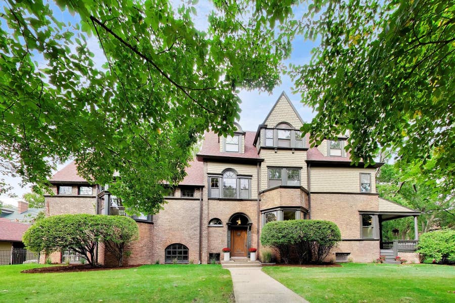 Property photo for 225 Hamilton Street, Evanston, IL