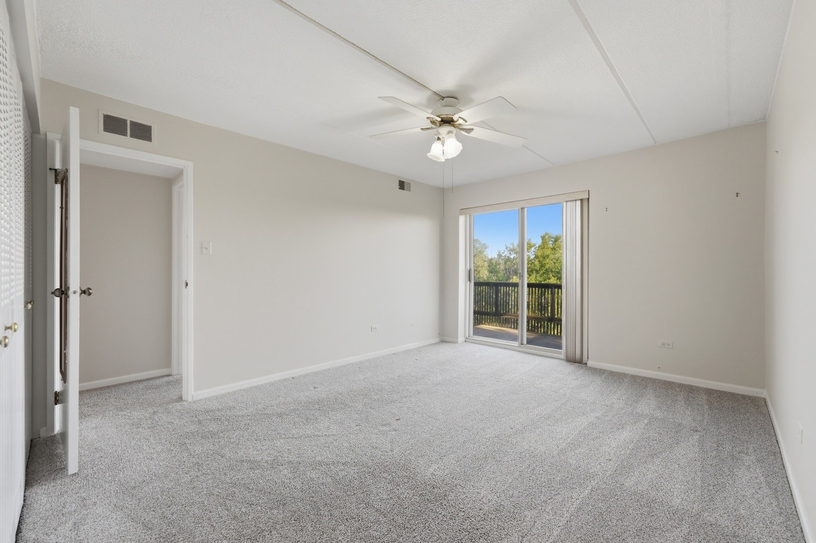 512 Redondo Drive, #509, Downers Grove, IL 60516 512 Redondo Drive, #509, Downers Grove, IL 60516