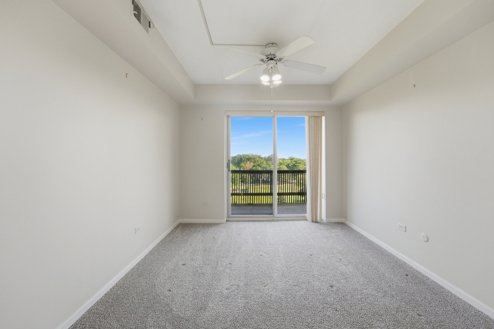512 Redondo Drive, #509, Downers Grove, IL 60516 512 Redondo Drive, #509, Downers Grove, IL 60516