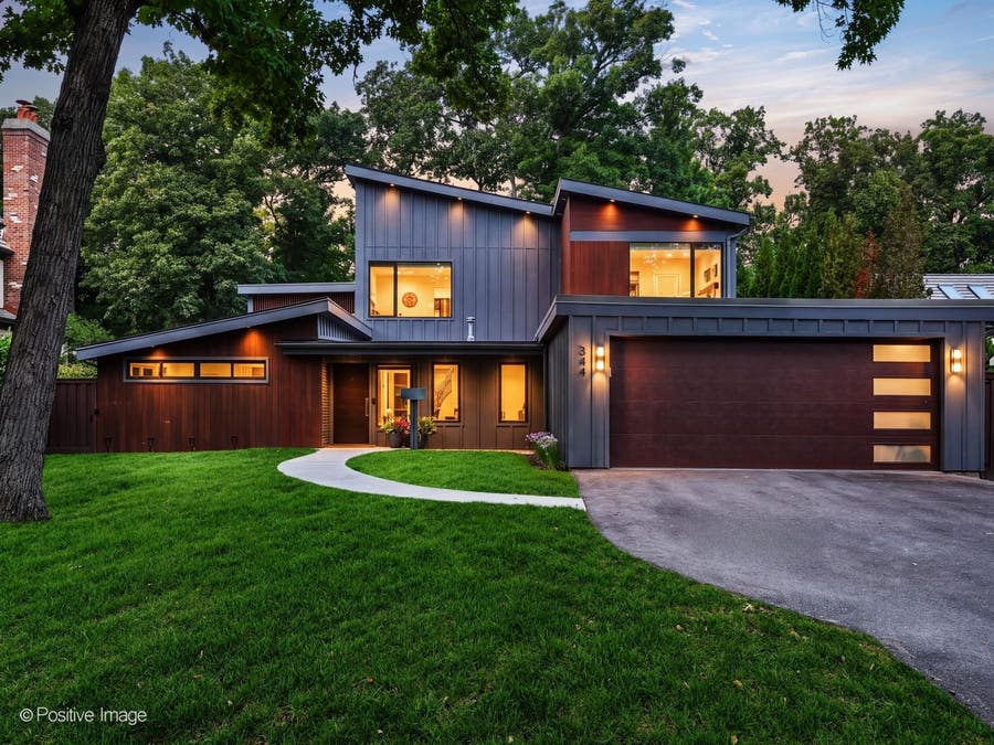 Property photo for 344 E Witchwood Lane, Lake Bluff, IL