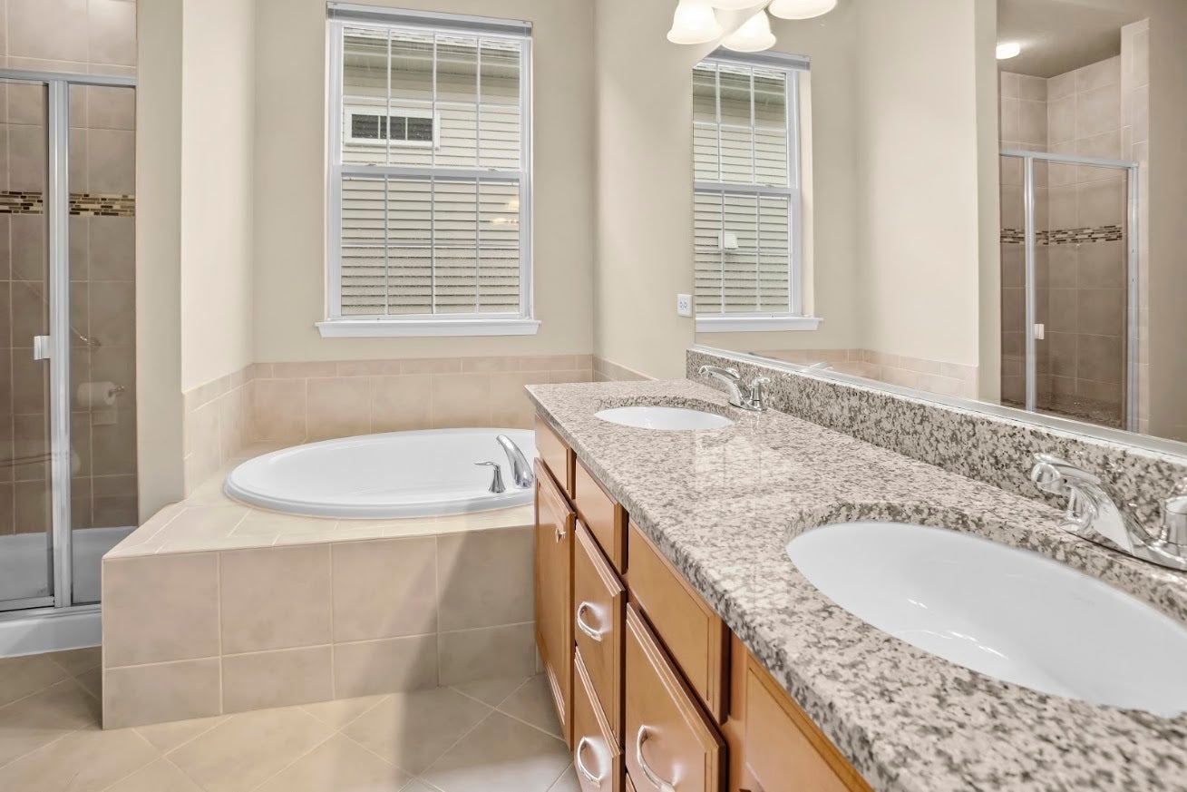 3856 Double Eagle Drive, Elgin, IL 60124 3856 Double Eagle Drive, Elgin, IL 60124