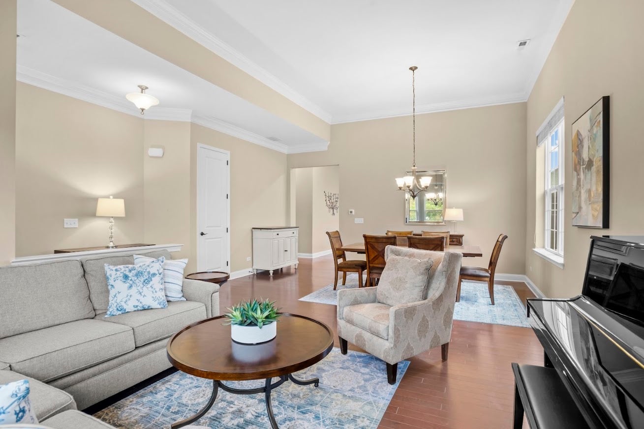 3856 Double Eagle Drive, Elgin, IL 60124 3856 Double Eagle Drive, Elgin, IL 60124