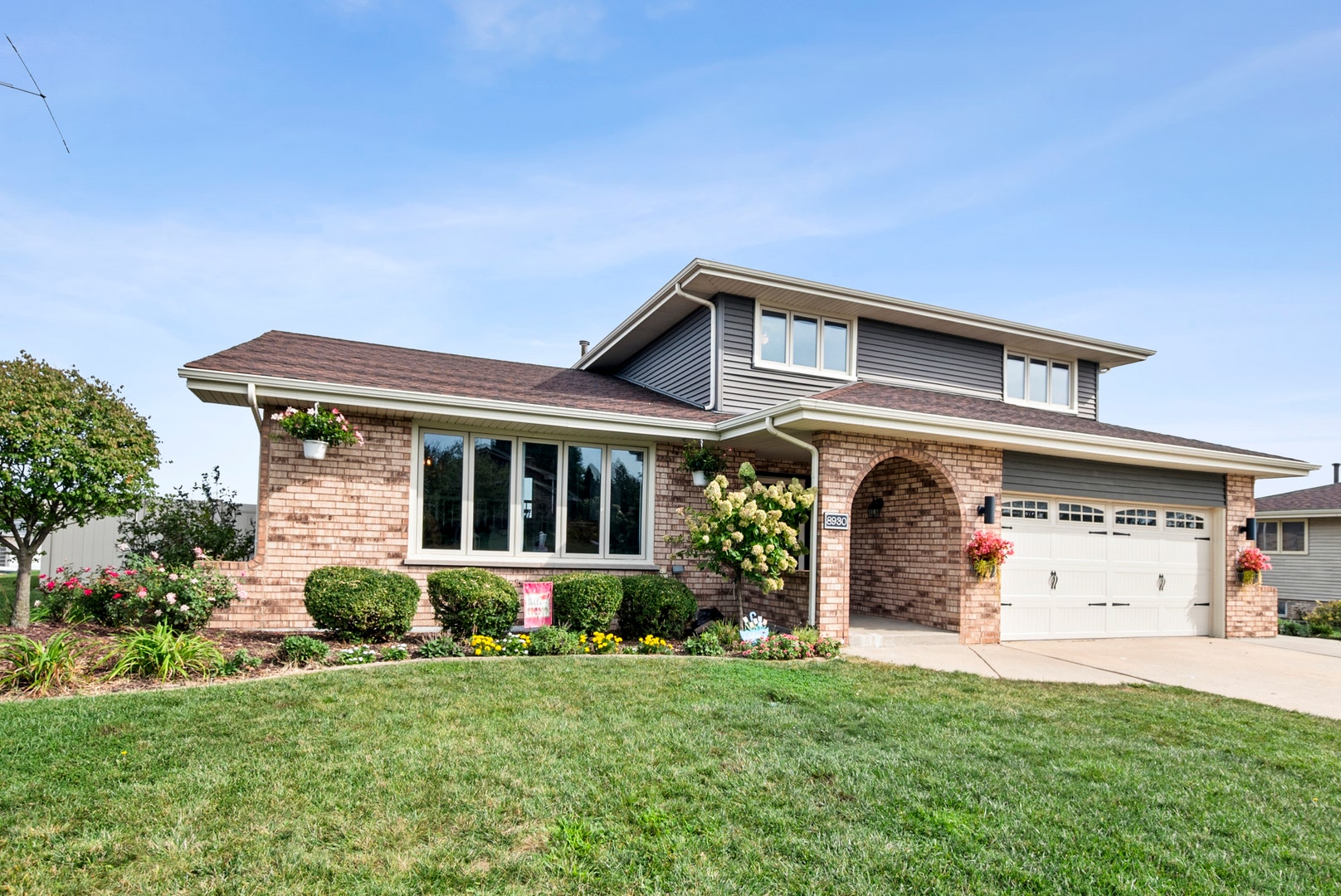 8930 Poplar Street, Tinley Park, IL 60487
