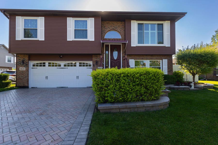 Property photo for 16211 Hunter Court, Orland Hills, IL