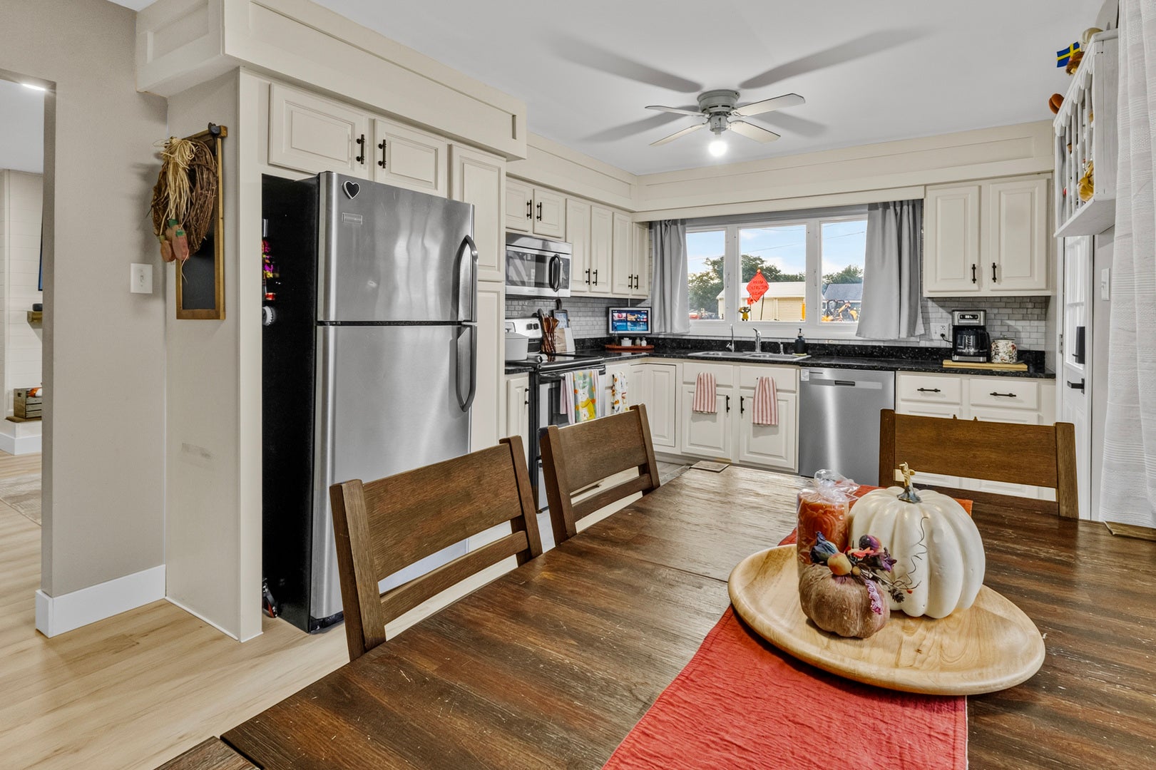 406 Dixie Highway, Beecher, IL 60401 406 Dixie Highway, Beecher, IL 60401