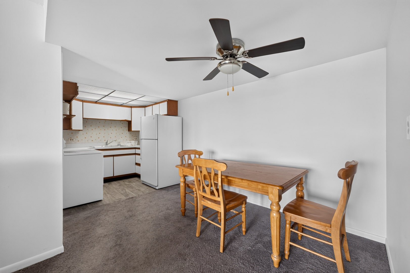 2900 Maple Avenue, #14E, Downers Grove, IL 60515 2900 Maple Avenue, #14E, Downers Grove, IL 60515