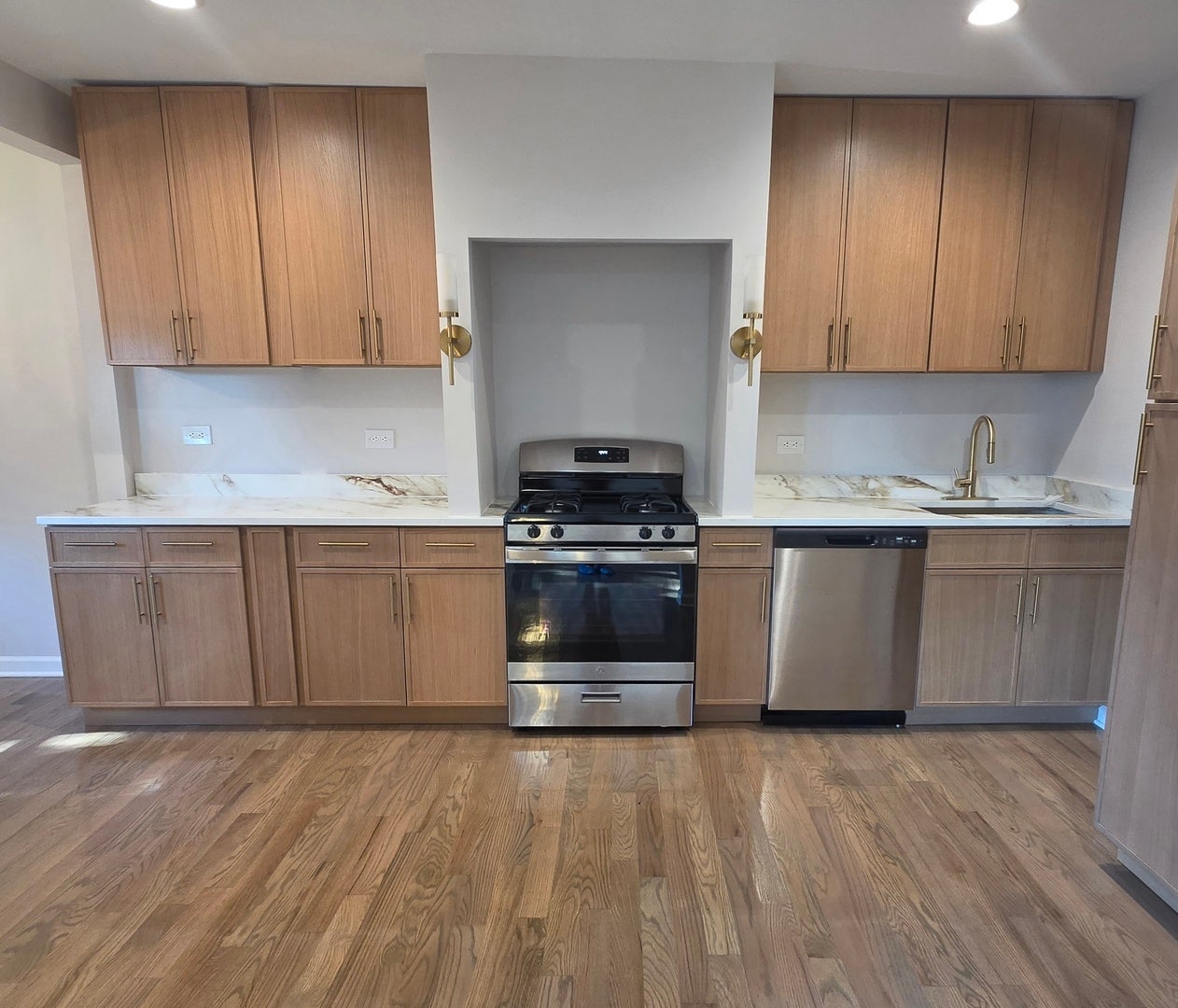 201 W Church Street, Minooka, IL 60447 201 W Church Street, Minooka, IL 60447
