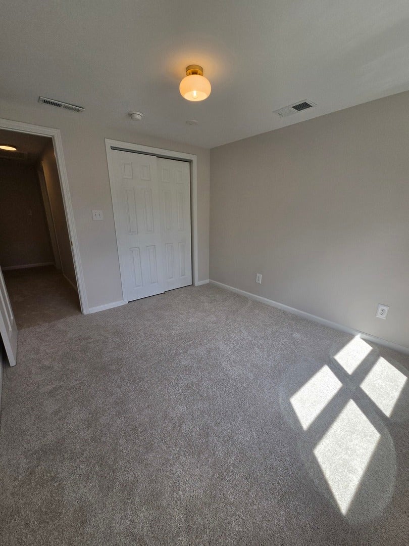 201 W Church Street, Minooka, IL 60447 201 W Church Street, Minooka, IL 60447