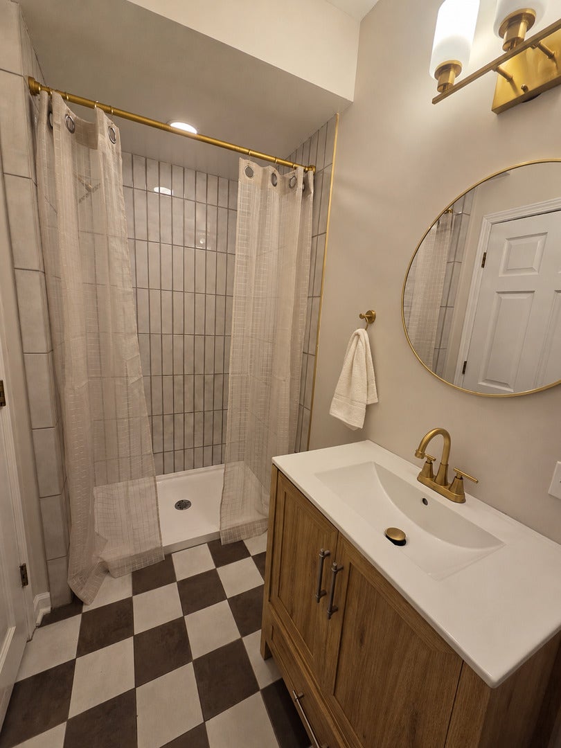 201 W Church Street, Minooka, IL 60447 201 W Church Street, Minooka, IL 60447