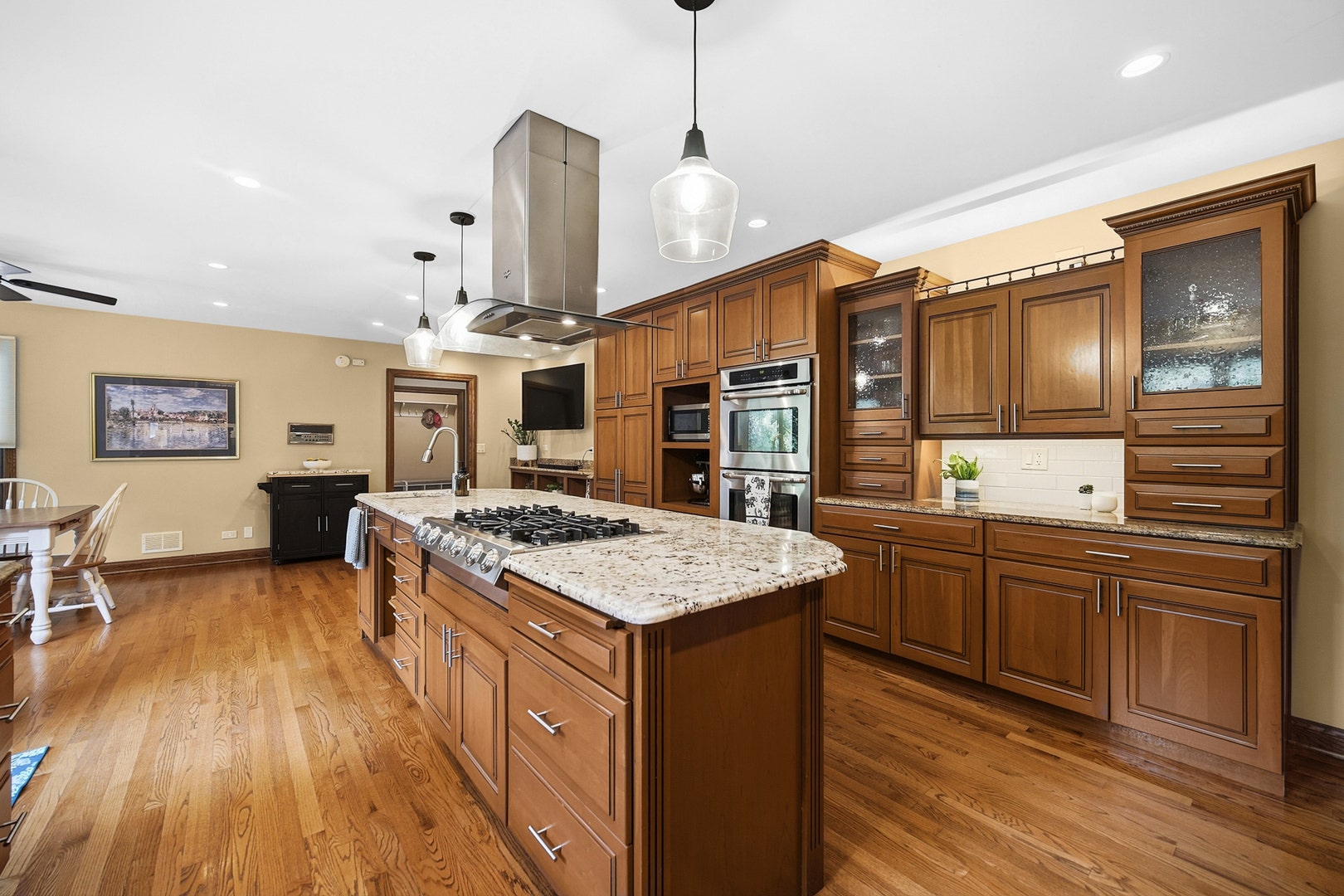 1024 Trillium Trail, West Chicago, IL 60185