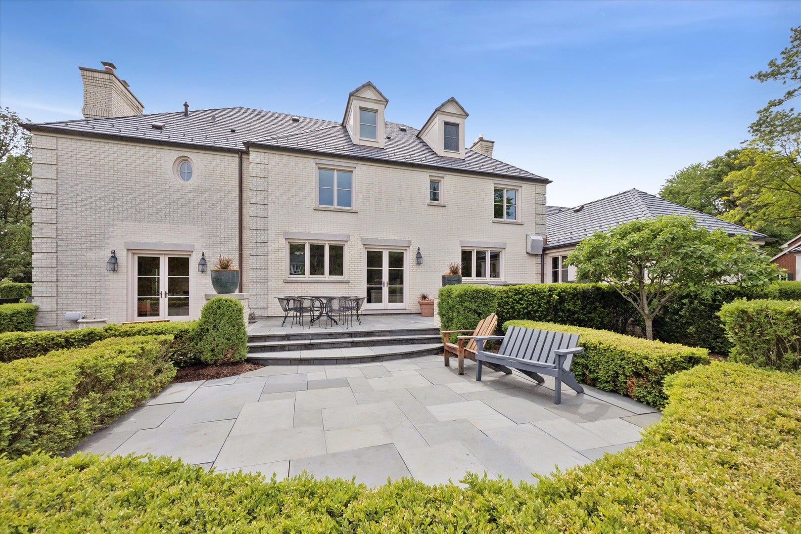 325 Princeton Road, Hinsdale, IL 60521 325 Princeton Road, Hinsdale, IL 60521