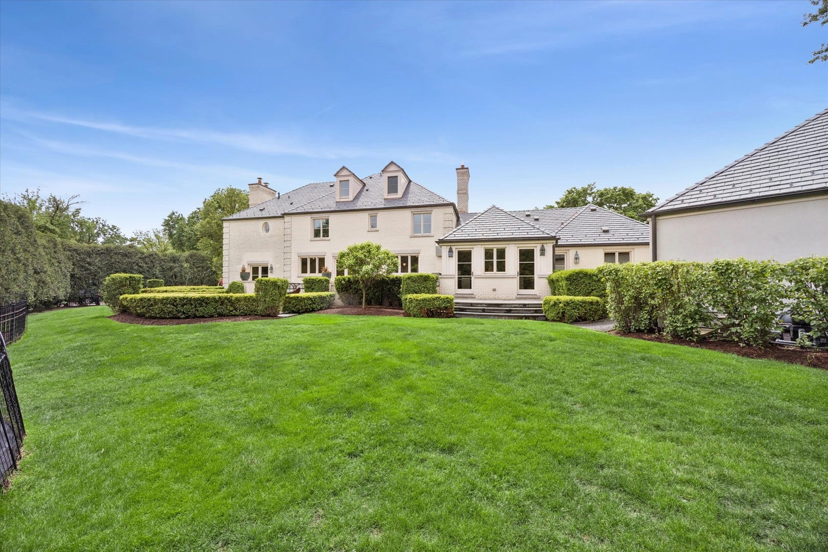 325 Princeton Road, Hinsdale, IL 60521 325 Princeton Road, Hinsdale, IL 60521