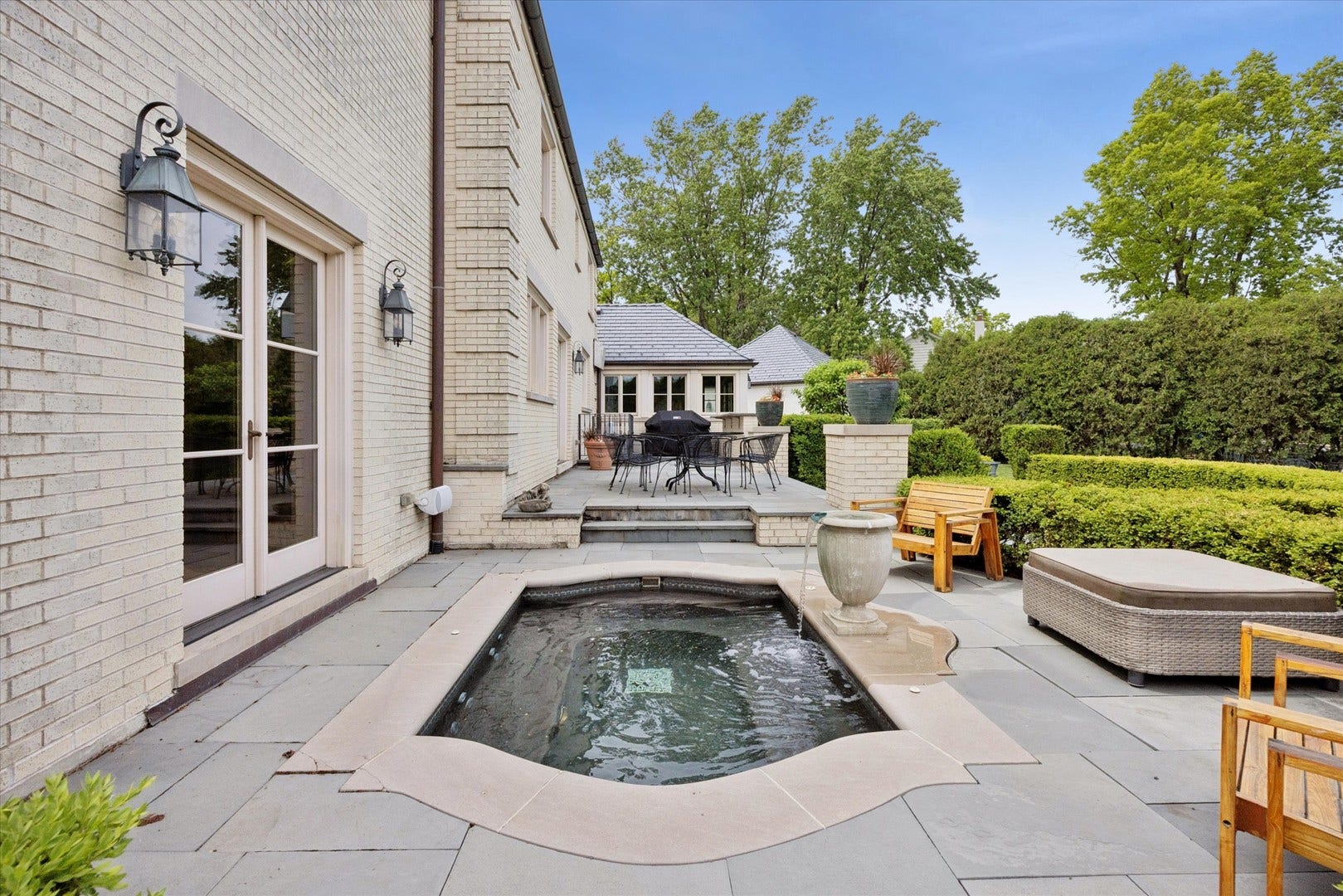 325 Princeton Road, Hinsdale, IL 60521 325 Princeton Road, Hinsdale, IL 60521