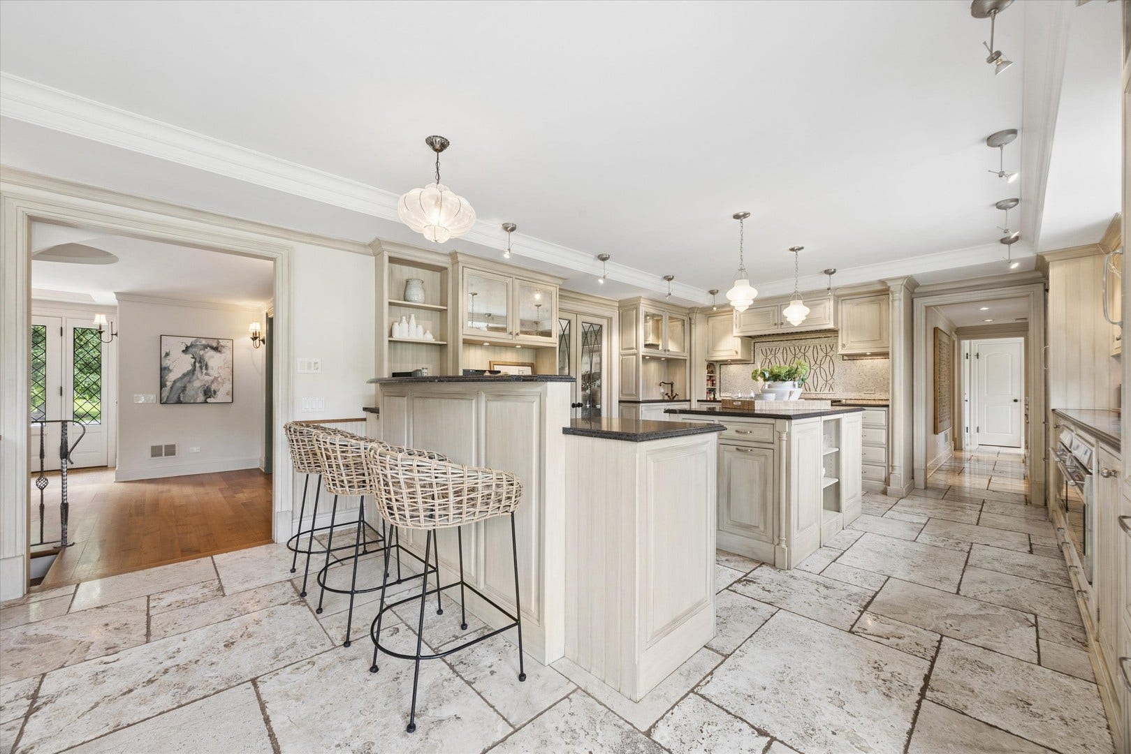 325 Princeton Road, Hinsdale, IL 60521 325 Princeton Road, Hinsdale, IL 60521