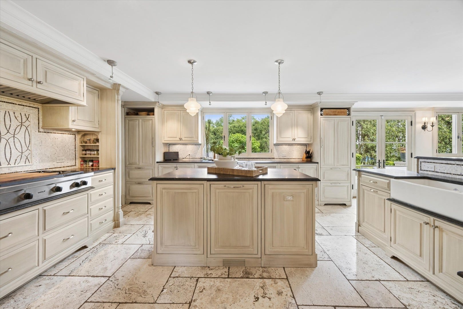 325 Princeton Road, Hinsdale, IL 60521 325 Princeton Road, Hinsdale, IL 60521