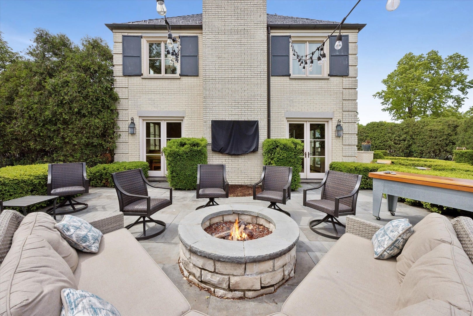 325 Princeton Road, Hinsdale, IL 60521 325 Princeton Road, Hinsdale, IL 60521