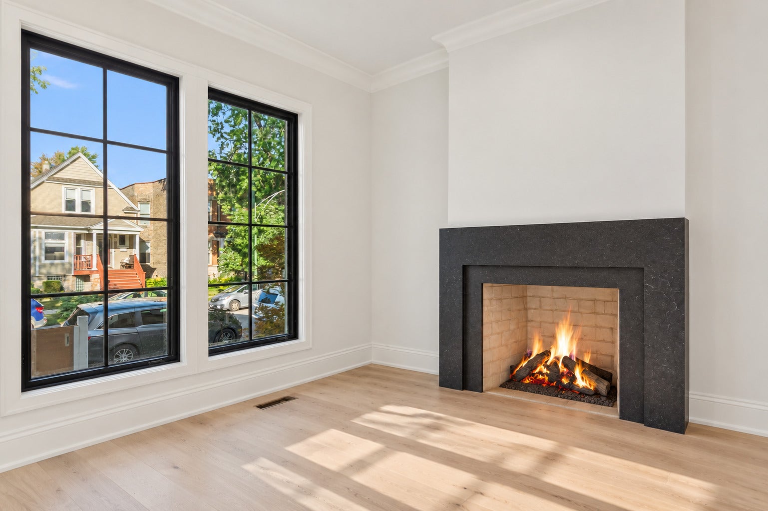 3909 N Hamilton Avenue, Chicago, IL 60618 3909 N Hamilton Avenue, Chicago, IL 60618
