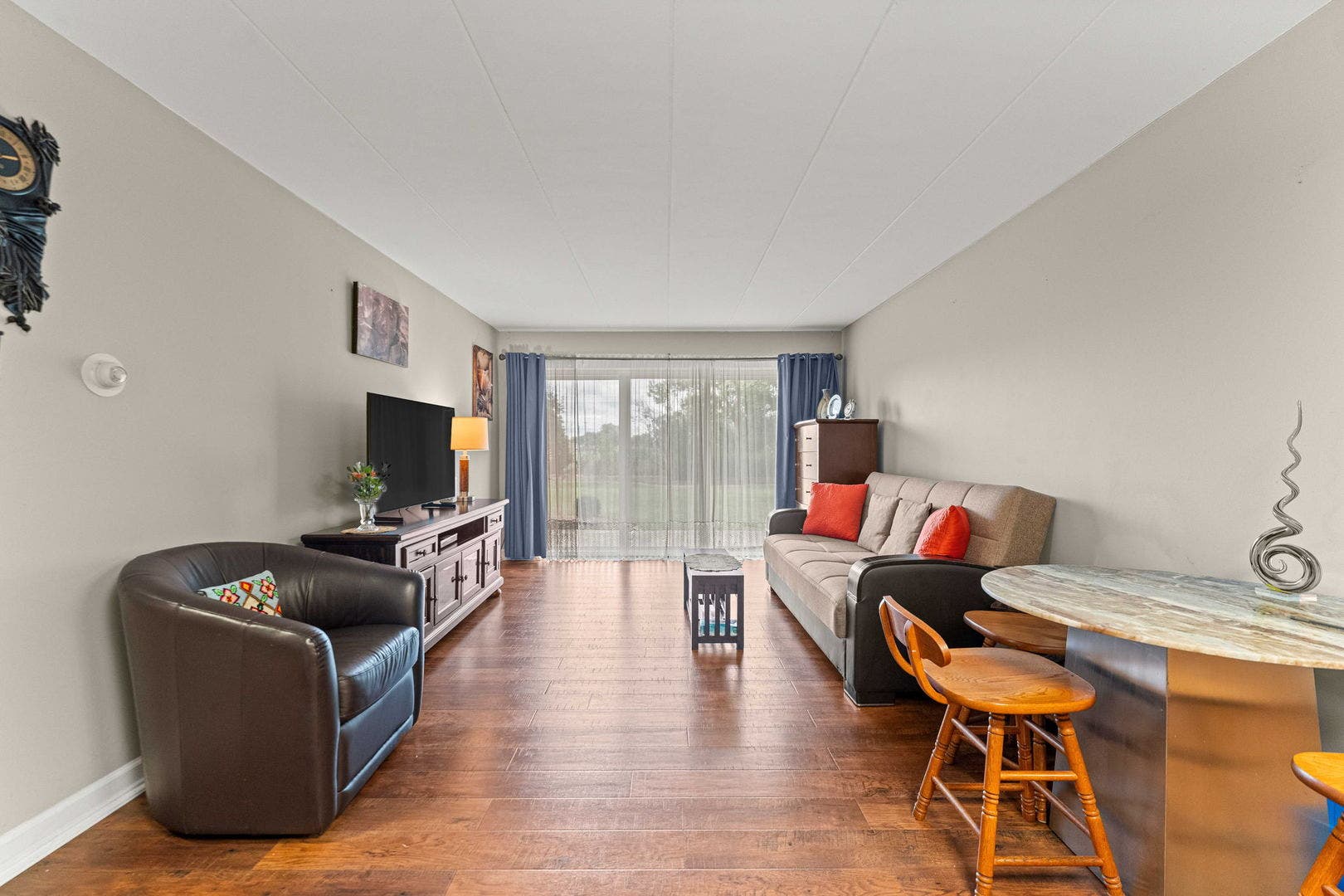 2900 Maple Avenue, #18A, Downers Grove, IL 60515