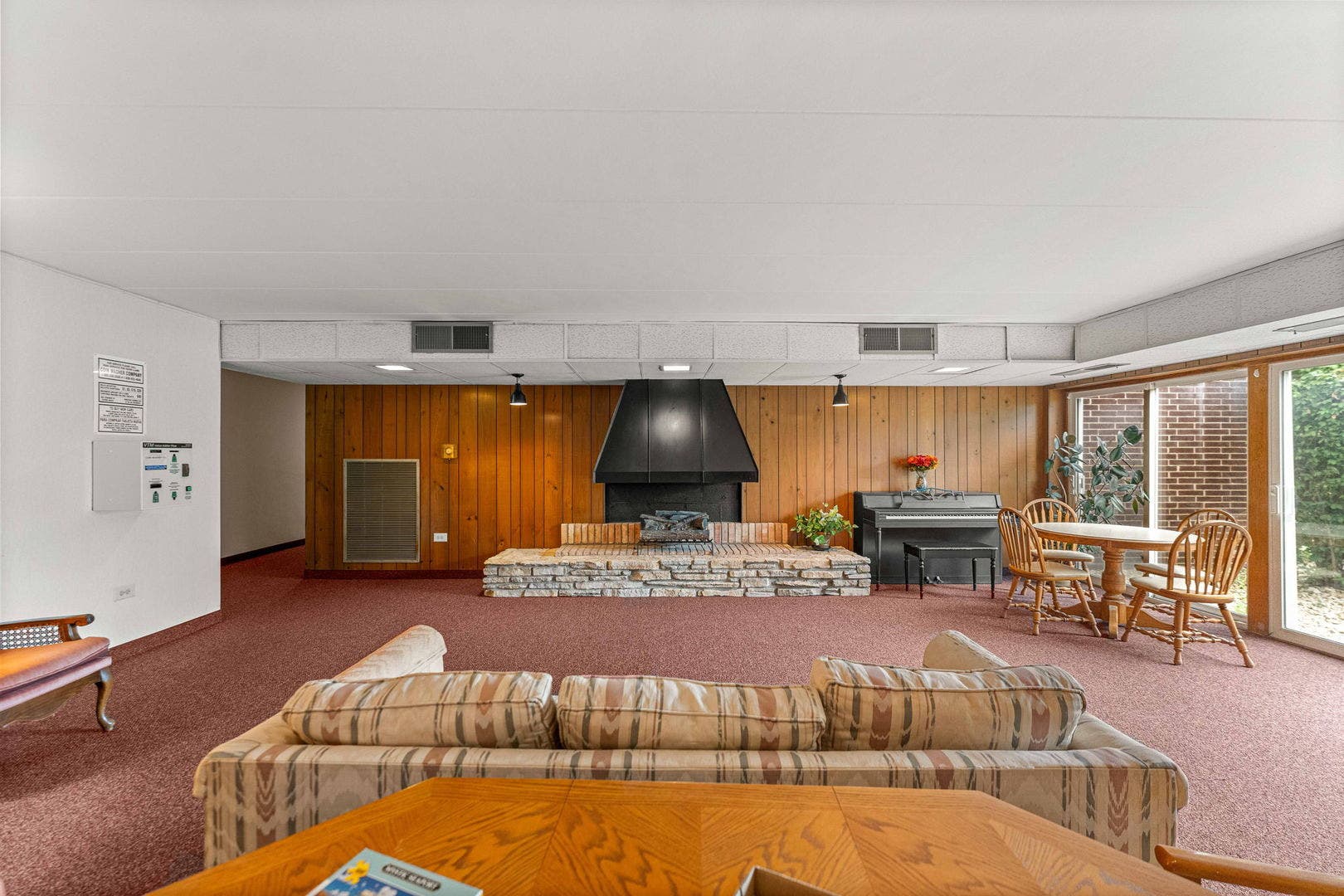 2900 Maple Avenue, #18A, Downers Grove, IL 60515
