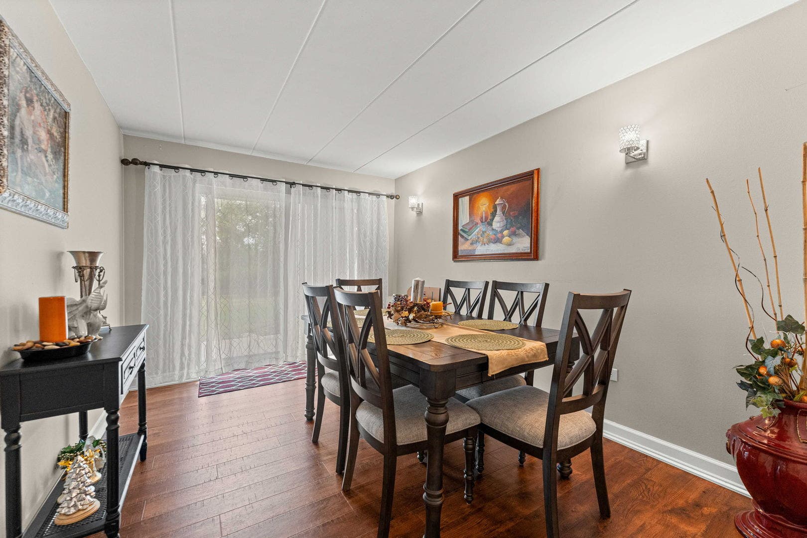 2900 Maple Avenue, #18A, Downers Grove, IL 60515