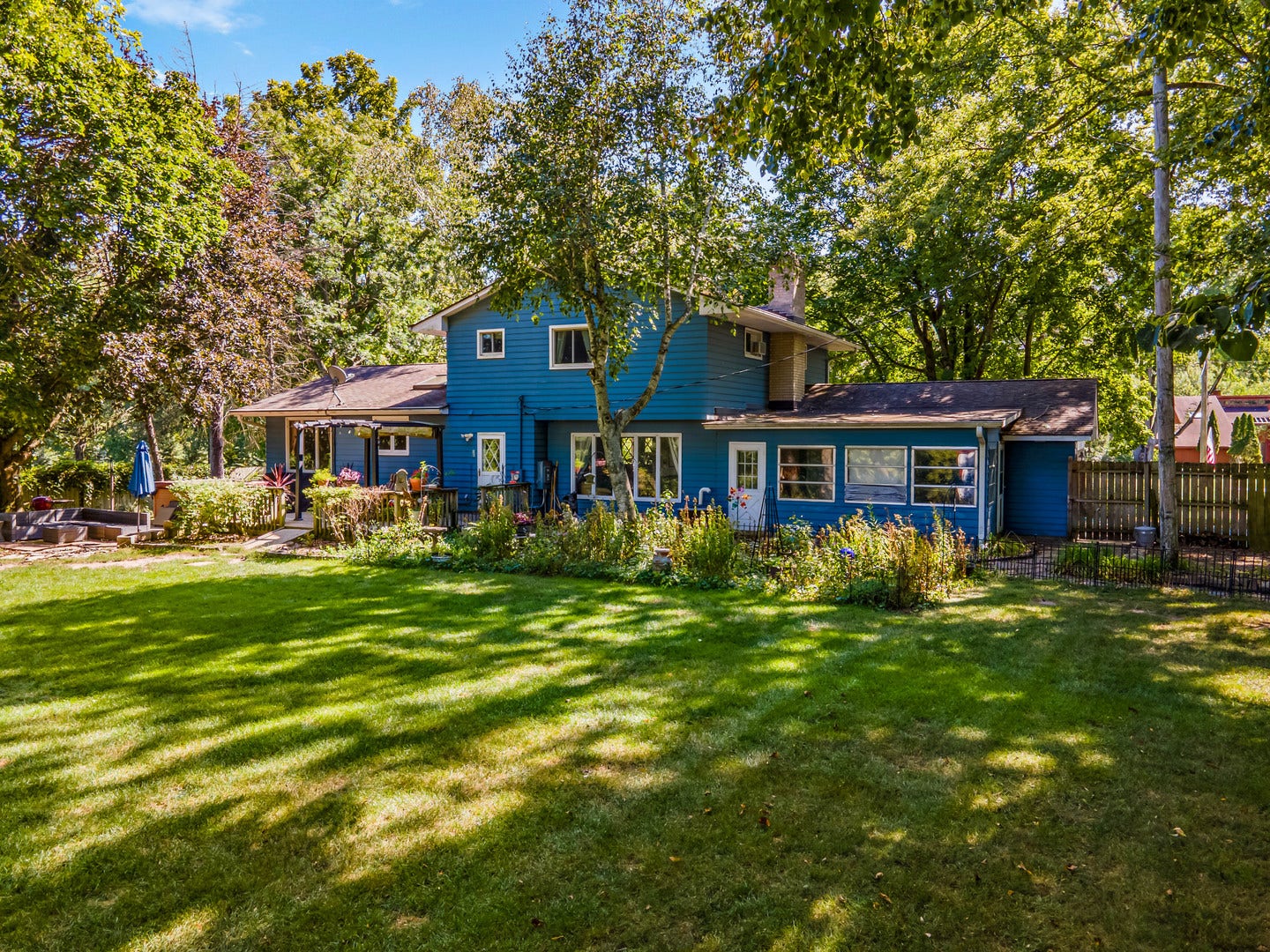 19616 Kishwaukee Valley Road, Marengo, IL 60152 19616 Kishwaukee Valley Road, Marengo, IL 60152