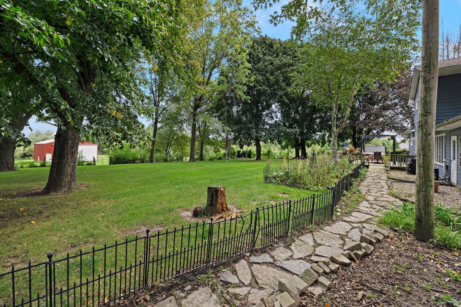 19616 Kishwaukee Valley Road, Marengo, IL 60152 19616 Kishwaukee Valley Road, Marengo, IL 60152