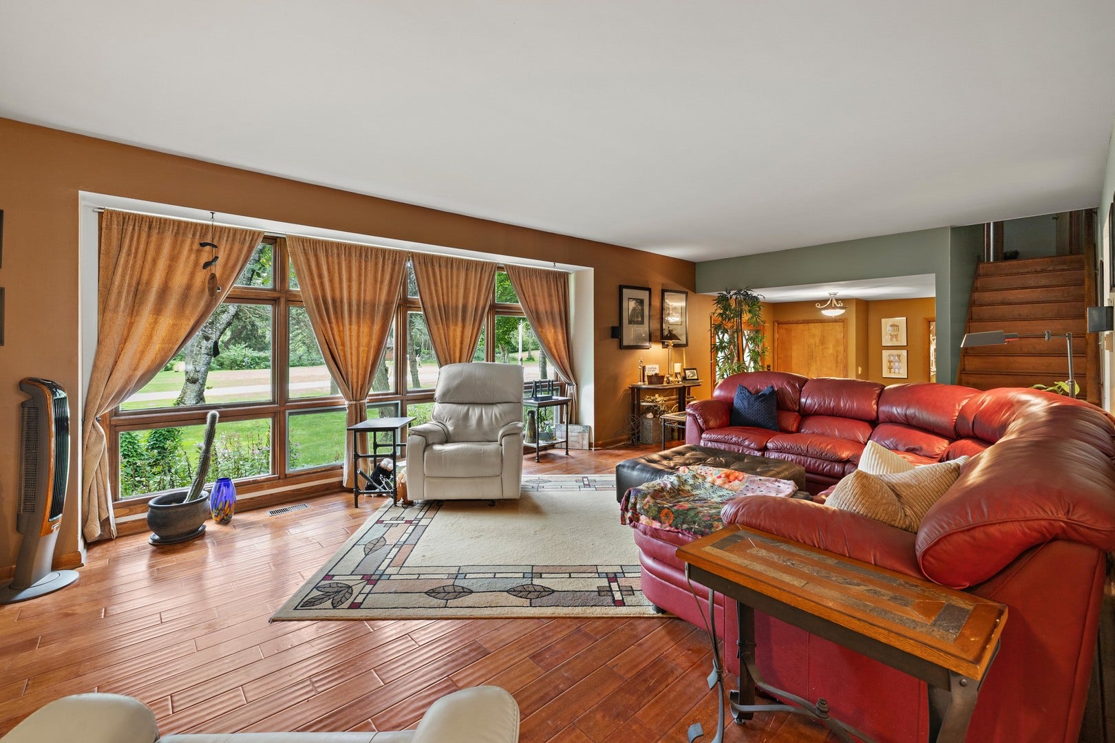 19616 Kishwaukee Valley Road, Marengo, IL 60152 19616 Kishwaukee Valley Road, Marengo, IL 60152