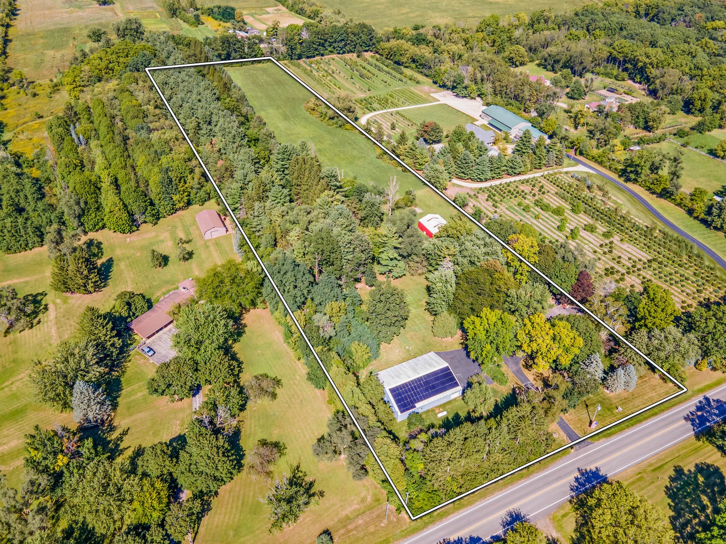 19616 Kishwaukee Valley Road, Marengo, IL 60152 19616 Kishwaukee Valley Road, Marengo, IL 60152