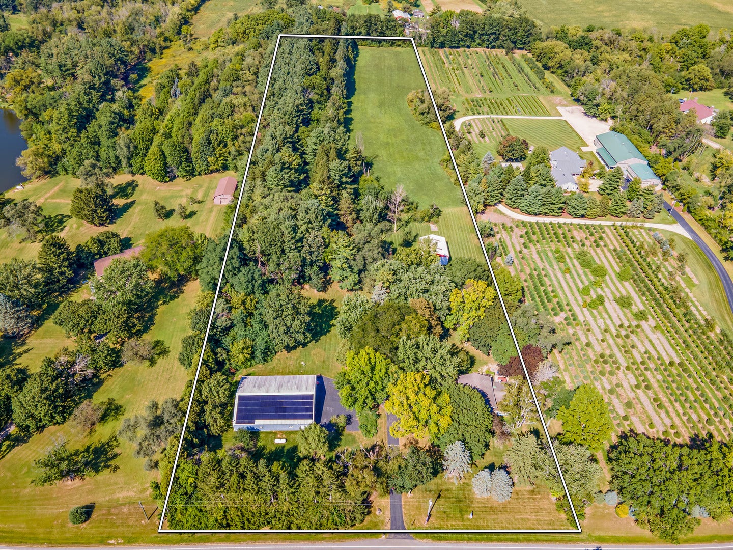 19616 Kishwaukee Valley Road, Marengo, IL 60152 19616 Kishwaukee Valley Road, Marengo, IL 60152
