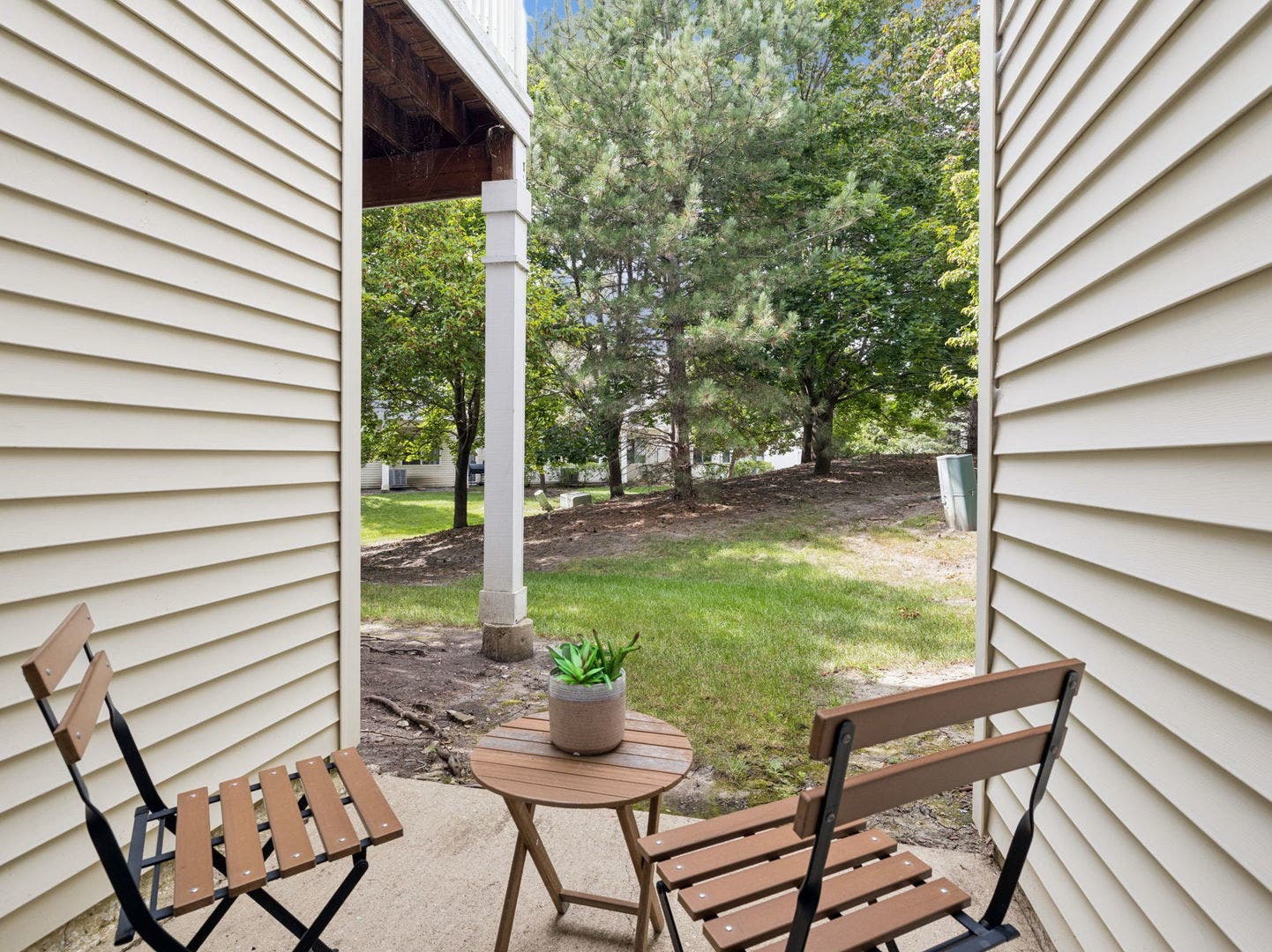 127 Hidden Pond Circle, Aurora, IL 60504 127 Hidden Pond Circle, Aurora, IL 60504