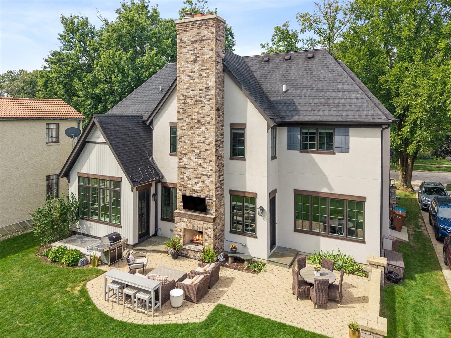 4837 Montgomery Avenue, Downers Grove, IL 60515 4837 Montgomery Avenue, Downers Grove, IL 60515
