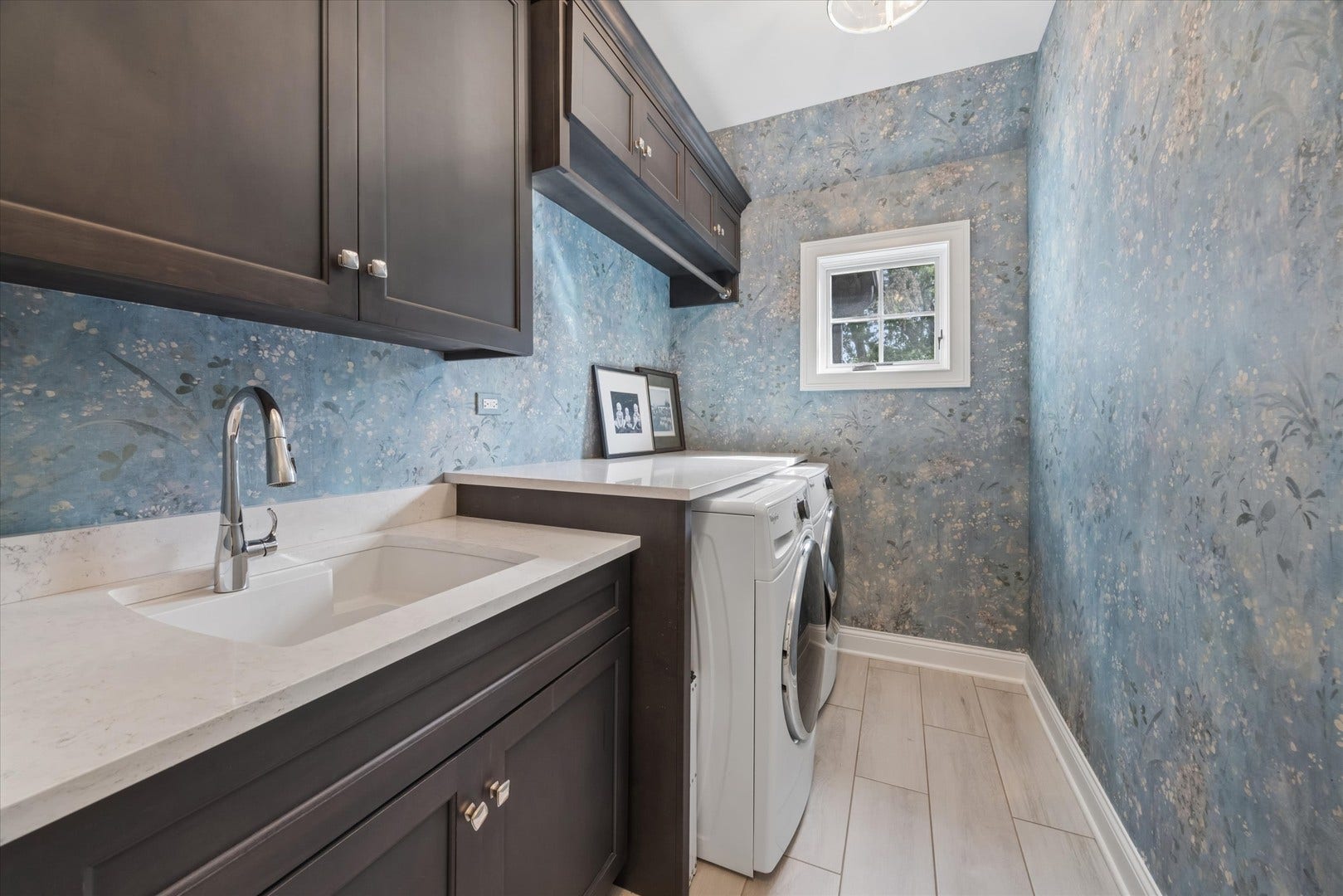 4837 Montgomery Avenue, Downers Grove, IL 60515 4837 Montgomery Avenue, Downers Grove, IL 60515