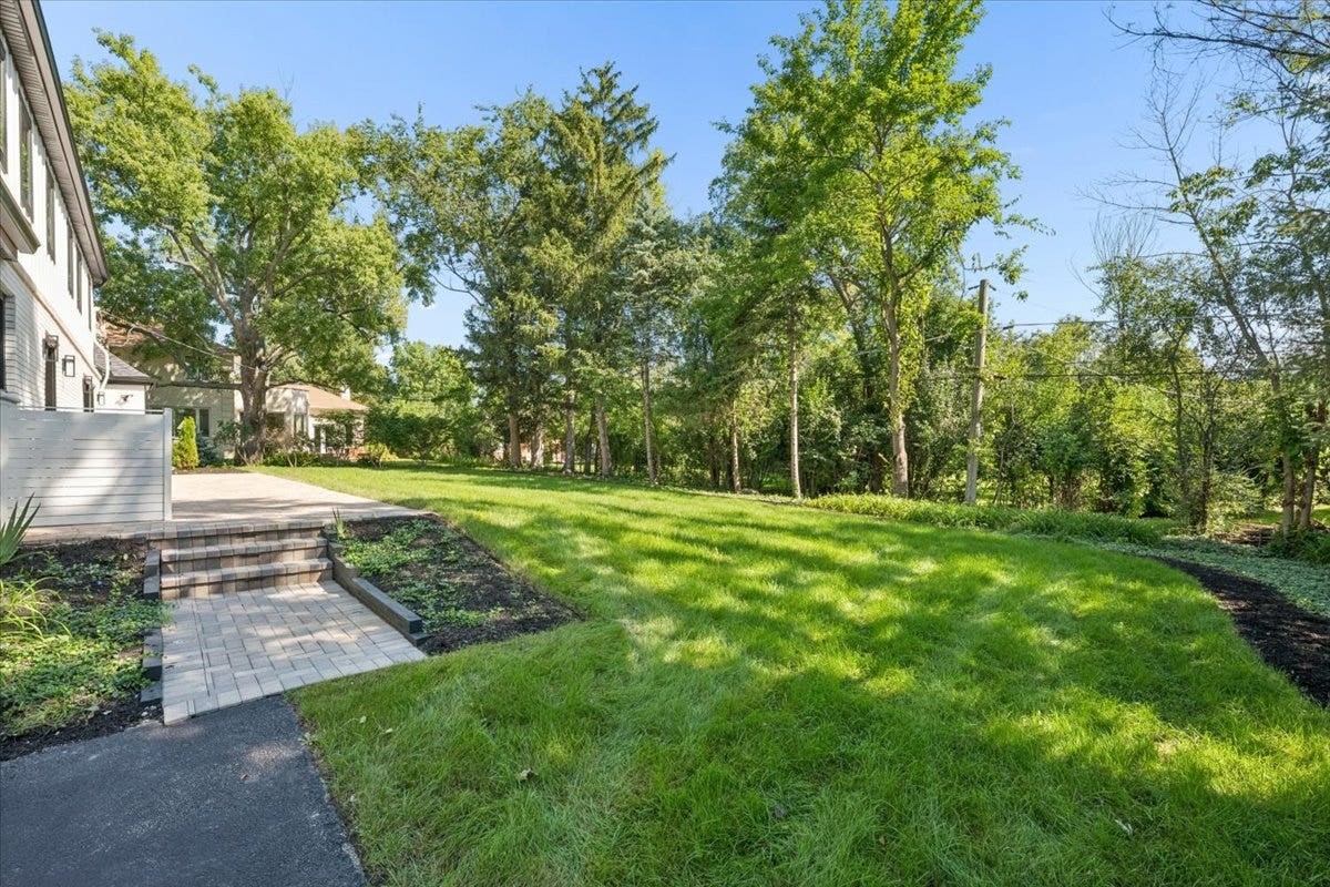 1975 Sunset Ridge Road, Northfield, IL 60093 1975 Sunset Ridge Road, Northfield, IL 60093