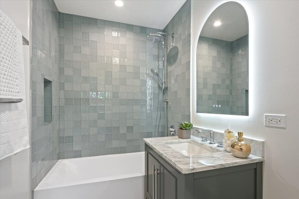 1975 Sunset Ridge Road, Northfield, IL 60093 1975 Sunset Ridge Road, Northfield, IL 60093