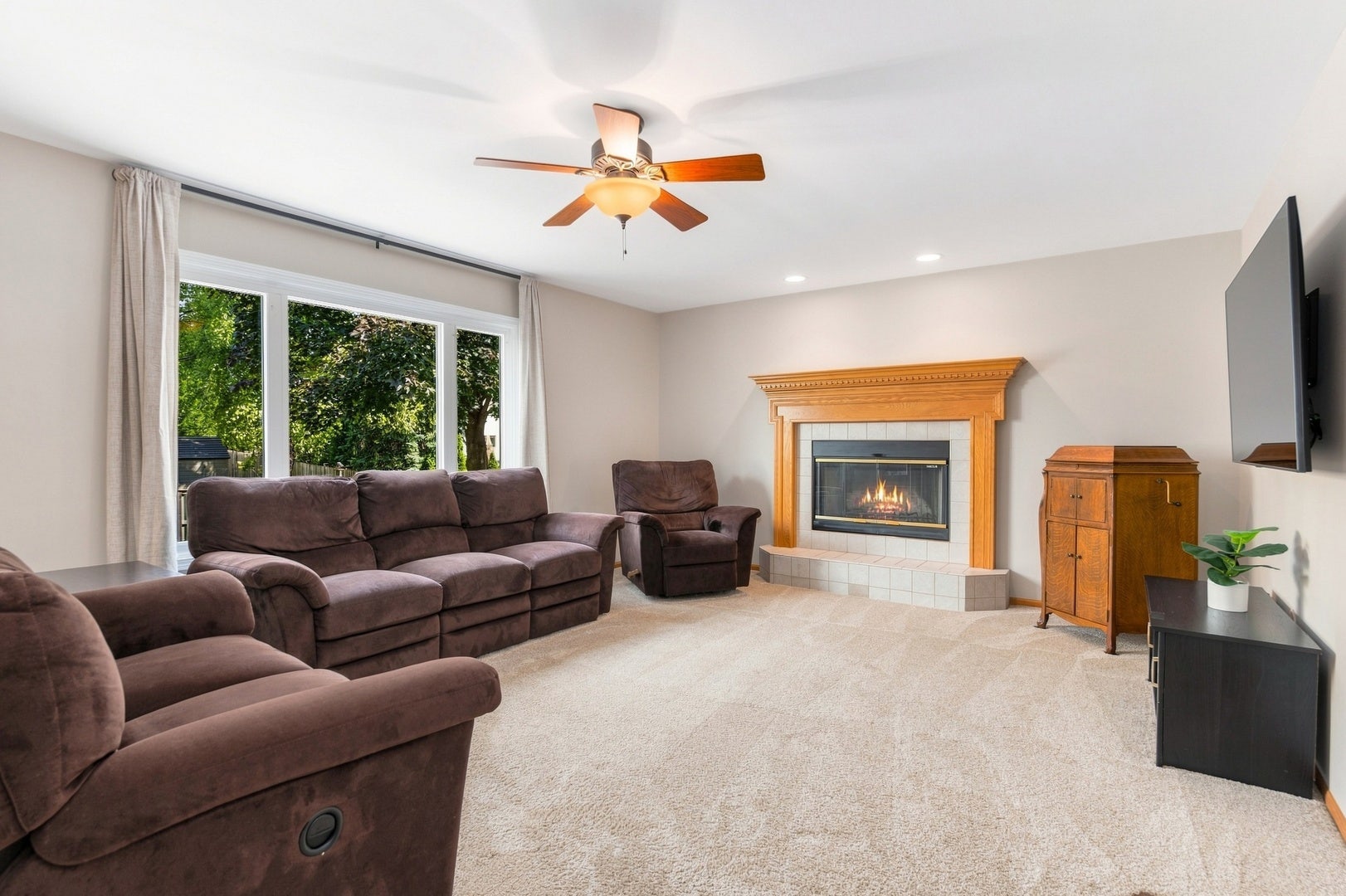 25230 W Monroe Court, Plainfield, IL 60585 25230 W Monroe Court, Plainfield, IL 60585