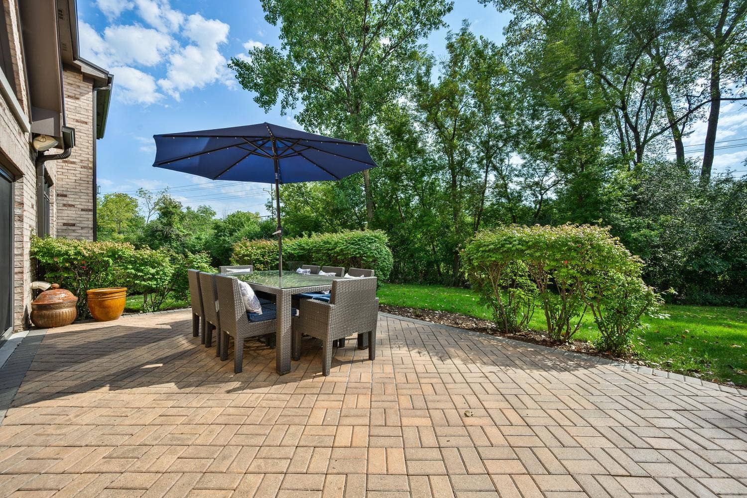 1630 Ridge Road, Highland Park, IL 60035 1630 Ridge Road, Highland Park, IL 60035
