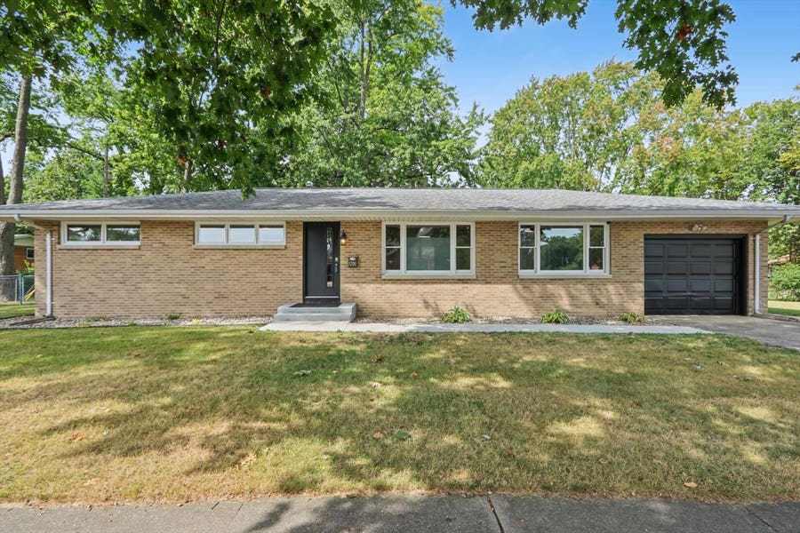 Property photo for 1701 S Anderson Street, Urbana, IL