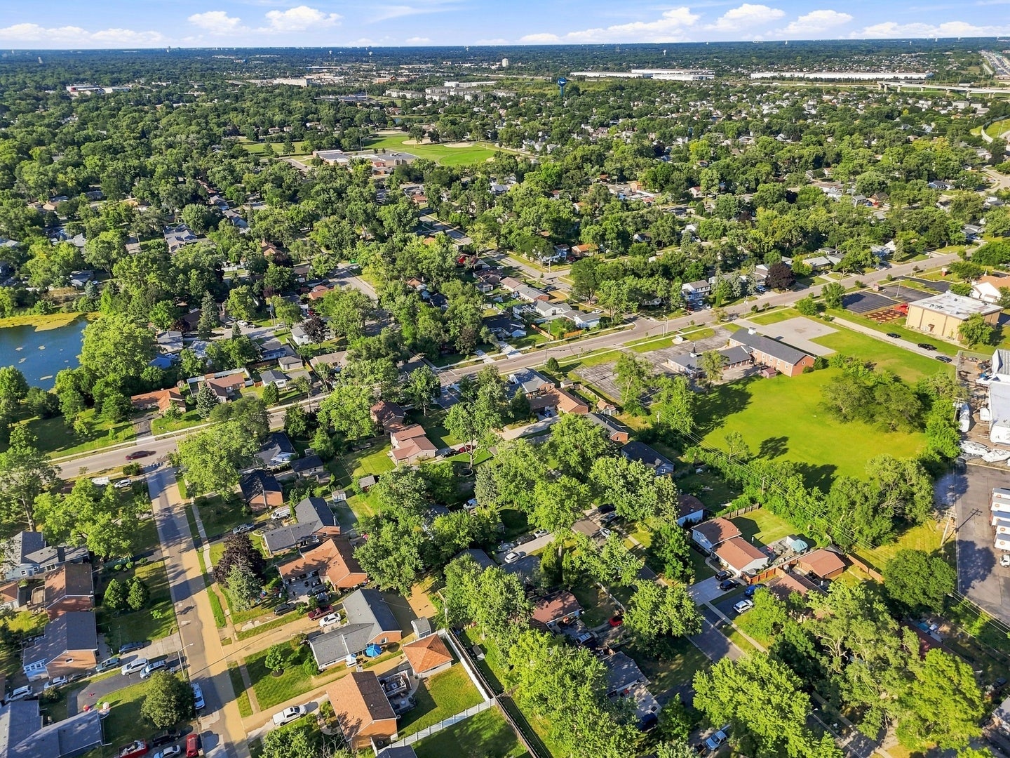 116 S Pinecrest Road, Bolingbrook, IL 60440