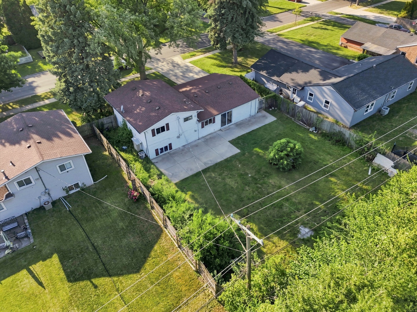 116 S Pinecrest Road, Bolingbrook, IL 60440