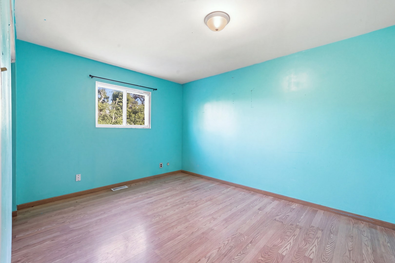116 S Pinecrest Road, Bolingbrook, IL 60440