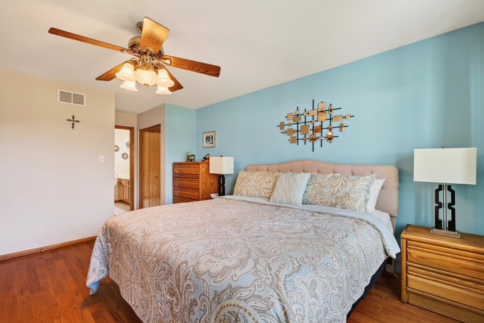 15734 Centennial Drive, Orland Park, IL 60462 15734 Centennial Drive, Orland Park, IL 60462