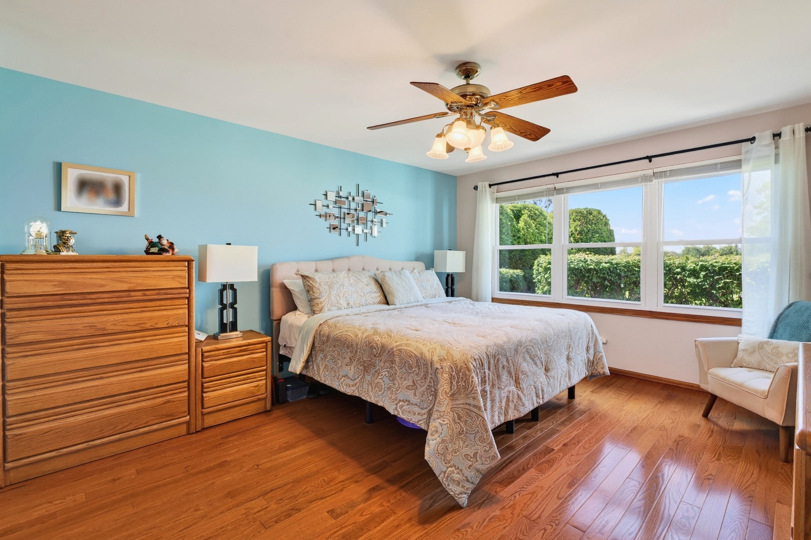 15734 Centennial Drive, Orland Park, IL 60462 15734 Centennial Drive, Orland Park, IL 60462
