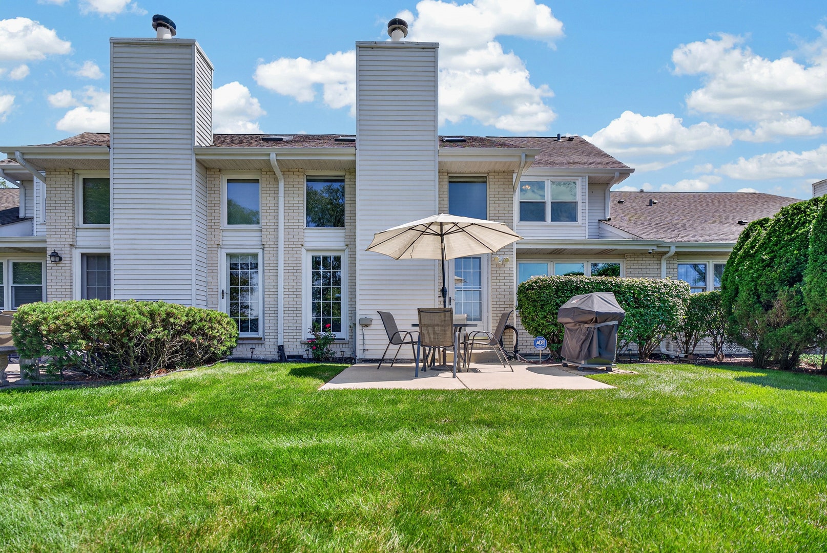 15734 Centennial Drive, Orland Park, IL 60462 15734 Centennial Drive, Orland Park, IL 60462